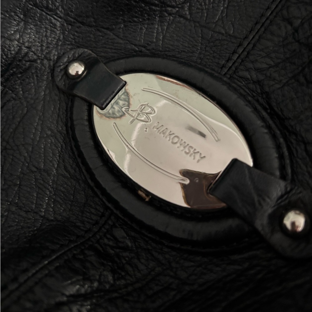 B Makowsky black hobo style bag - Picture 2 of 8